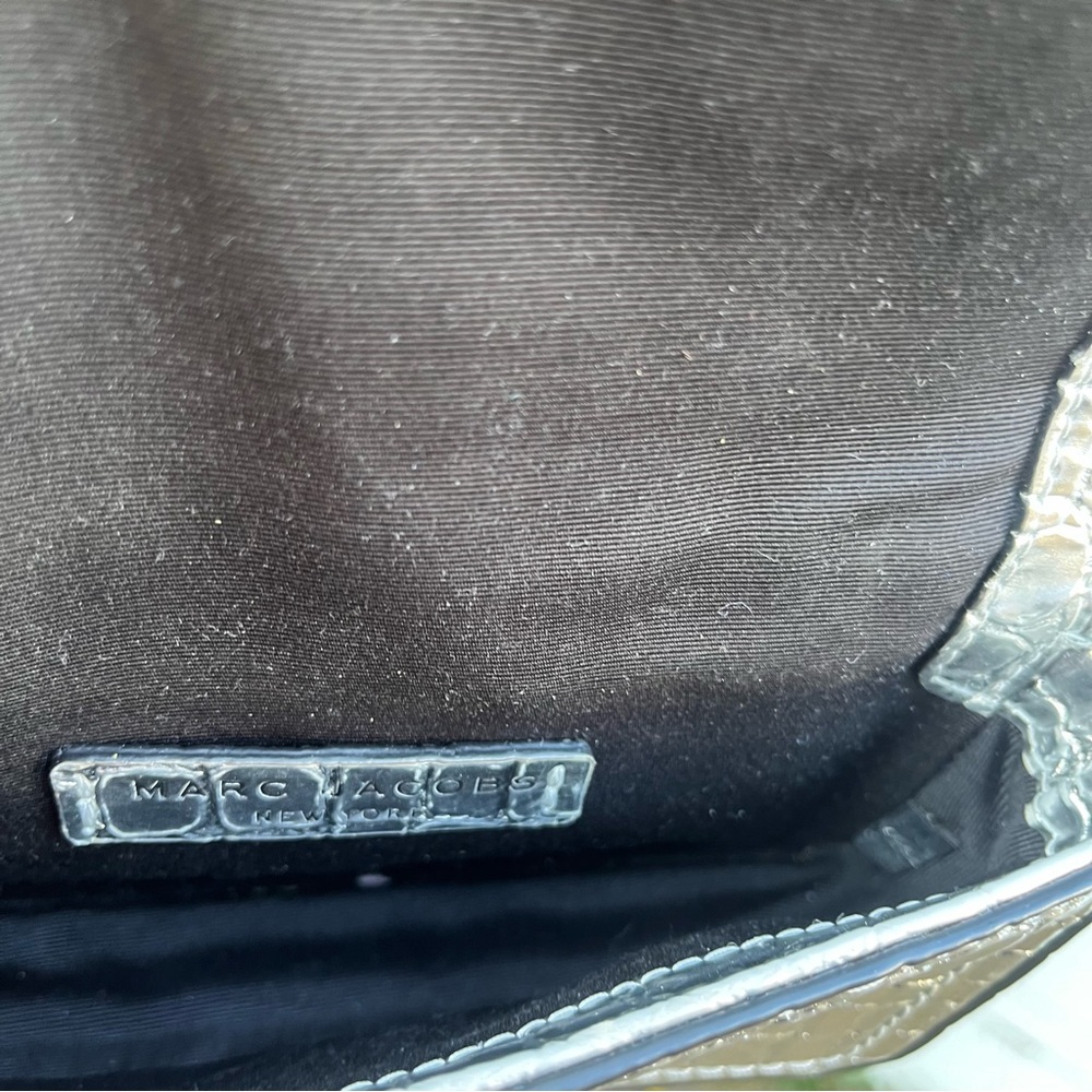 Marc Jacobs Croc Embossed Mini Crossbody Bag In Silver. - Picture 8 of 12